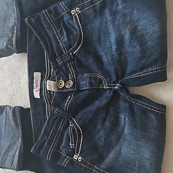 Candies Capri Low Rise Jeans Cuffed - Picture 5 of 7